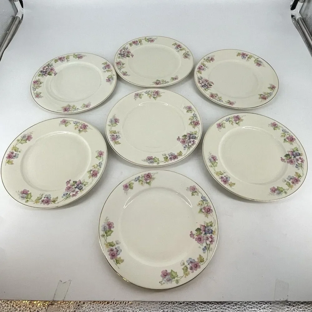 Set of 7 THUN Bohemia Springtime Floral Salad Plates 8” Porcelain Czechoslovakia